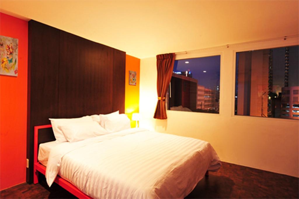 Saphaipae Hostel Bangkok Room photo